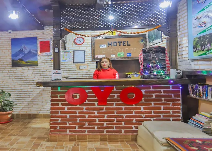 Отель Oyo 742 Thamel And Restaurant Катманду