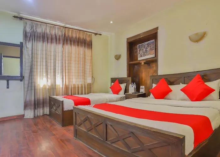 Отель Oyo 742 Thamel And Restaurant 2*